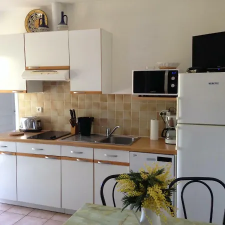 Apartment Rez-de-jardin *